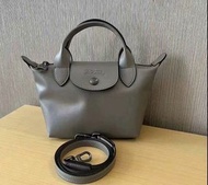 🔥清庫存｜超低價走貨 | Longchamp Le Pliage Cuir 高級灰百搭小羊皮迷你手提斜挎餃子包|