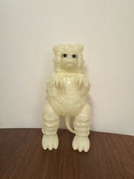 比蒙M1 GARAMON  36cm 大膠公仔 夜光 超人 怪獸