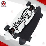 สเก็ตบอร์ด สเก็ตบอร์ด 4 ล้อ skateboard สเก็ต บอร์ด Skateboards Customized สเก็ตบอร์ดแฟชั่น ลายสวย(ลายคนโต้คลื่น)