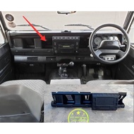 Land Rover Defender td5 dashboard