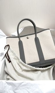 Hermes GP30 積雨雲灰0L