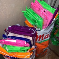 karung bekas tepung atau karung bekas makanan kucing