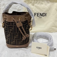 FENDI經典小號Mon Tresor水桶包