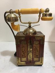 早期古董電話