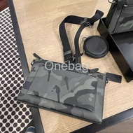 【NEW】coach C9972 Multifunctional One Shoulder Bag Envelope bag Men's 2-in-1 shoes style clutch bag 9
