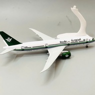 BOEING B787 METAL PLANE MODEL SAIDI ARABIAN AIRLINES AIRLINES WITH WHEELS SCALE (1:400)