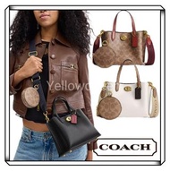 現貨‼️Willow Tote 18新款上架啦！Willow新款小水桶包💞有三種顏色可供選擇😎可以手提或斜挎🥰附有可拆式小包💁‍♀️可以放耳機或吊飾❤️💟尺寸18*14*10cm💟黑色、白色、咖啡色 