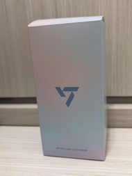 SEVENTEEN迷你手燈