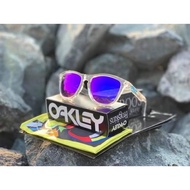 h7PM Oakley Frogskin polorise sunglasses