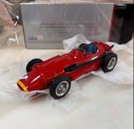 *車有微損* F1 CMC Maserati 250F (1957) Grand-Prix-Sieger Fangio 1:18 Scale Model 瑪莎拉蒂 模型車
