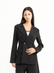 Pania 6 Buttons Blazer in Black Strips แพนญาเสื้อเบลเซอร์รุ่นกระดุม6เม็ดสีดำลายทาง