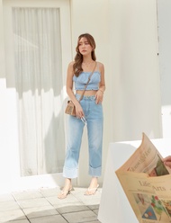 Sis story กางเกงยีนส์ขายาว เอวสูง ทรงตรง พับขา Sis322 Audrey Jeans Light Blue/ So blue/White