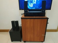 5.1 聲道 Blu-ray 藍光家庭影院組合 BDV E370 及 及 Blu-ray 藍光影碟播放機