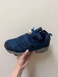 『二手鞋出清』REEBOK PUMP 潑墨深藍配色 24.5號