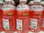 Mogu Mogu Strawberry Juice with Nata de Coco 320ml