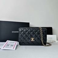 CHANEL 雙鏈帶黑金魚子醬WOC