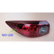 FOR Mazda 3 Axela Mazda3 Sedan 14-19 sedan  TAILLIGHT TAIL LIGHT TAIL LAMP BRAKE LIGHT BACK LIGHT/ไฟ