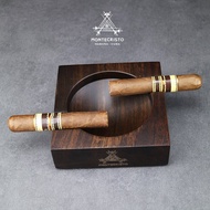 Churchill Cigar Ashtray Walnut Limited Edition พร้อมแก้ว Whiskey 1 ใบ พร้อมแผ่นรองแก้ว 2 ใบ ของขวัญท