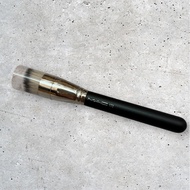 MAC 170 Foundation Brush