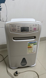 三菱 dehumidifier抽濕機 MJ-E152AK -H（25公升）