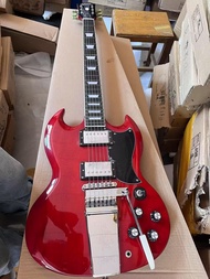 Gibson SG Standard Electric Guitar Vibrola Tremolo Bridge Cherry Red Professional Guitar