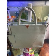 Preloved Vincis Structured Crossbody and Handbag