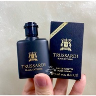 (Miniature) Trussardi Black Extreme EDT (7ml)
