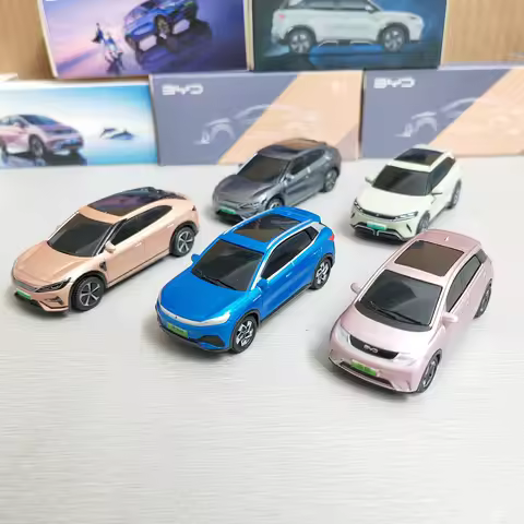 1:64 Scale Diecast Alloy BYD Song L/Yuan PLUS UP SUV Toys Cars Model Classics Adult Gifts Souvenir C
