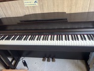 Roland hp603 wooden keys digital piano with bench