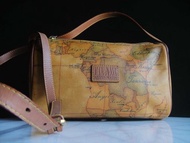 【老時光 OLD-TIME】早期二手包義大利Alviero Martini地圖肩背包