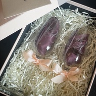 【客製】英文花體字手刻香檳杯 | 客製化酒杯 | 結婚對杯