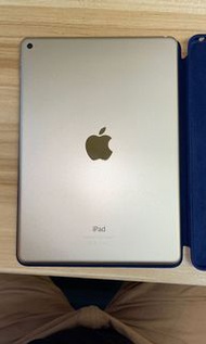 iPad Air 2 (128GB) 99%新 (送原廠皮套及Line friend 熊保護套)(跟原廠盒，全新叉電器，叉電線)