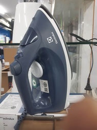 เตารีดไอน้ำรุ่นE6SI3-61NW