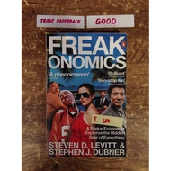 STEVEN LEVITT FREAKONOMICS books on popular economics