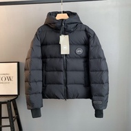 Canada Goose 歐陽娜娜二代鵝黑標羽絨服外套男女同款