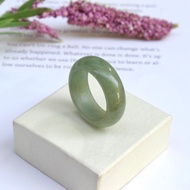 Green Jade Ring Glass Texture Size: 56 mm.