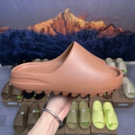 [Green Buckle Hard Box Version] YEEZY SLIDE Coconut Slippers Series Frosted EVA Particles Environmen