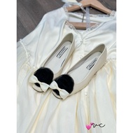 (form to 1sz) Lovely floral bow tie, soft leather