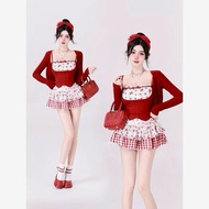 Women's set of 2Piece floral tank top and 2-layer skirt in Guuu color combination