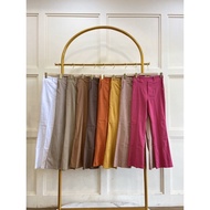 C0200 - C0201 jenna Cutbray 11289 Plain