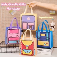 YH124Children's Birthday Goodie Gifts Bag Cartoon Nonwoven Snack Candy Lunch Handbag For Kids Cute School Supplies Graduation Dopamine Christmas Packaging Gift Bag