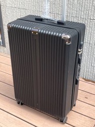 28吋托運行李箱🧳28吋行李喼，旅行行李箱喼，旅行箱，28吋luggage