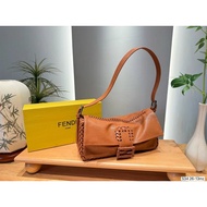 FD Fen's Female Baguette Baguette Woven Baguette Bag Underarm Bag Portable Shoulder Bag