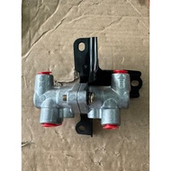 Master Brake Divider Grand Civic, Civic LX, Civic Nouva/Nova, Civic Wonder