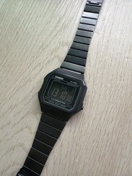 Casio B650W 經典鋼帶黑色電子錶 復古