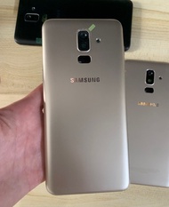 Bộ Vỏ + Sườn Samsung Galaxy J8 2018 (J810) Zin Hàng Cao Cấp