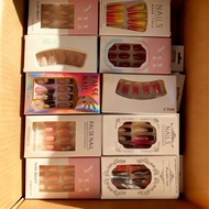 TEMU 192pcs (8sets) Random Press On Nails Stylish Almond Shape Mixed Color Glossy Finish Middle Leng