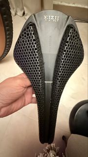 Fizik Antares Versus Evo 00 公路車座墊