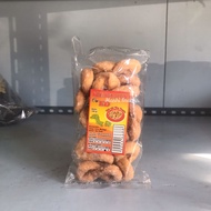 Figure 8 Cake Cap ED 100gr Small Original Bangka Sweet and Savory Eight Cake/ Traditional Bangka Cak