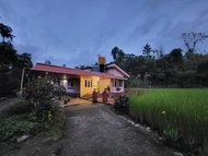 Hill Harbor Homestay - Mountain View &amp; Guided Trek